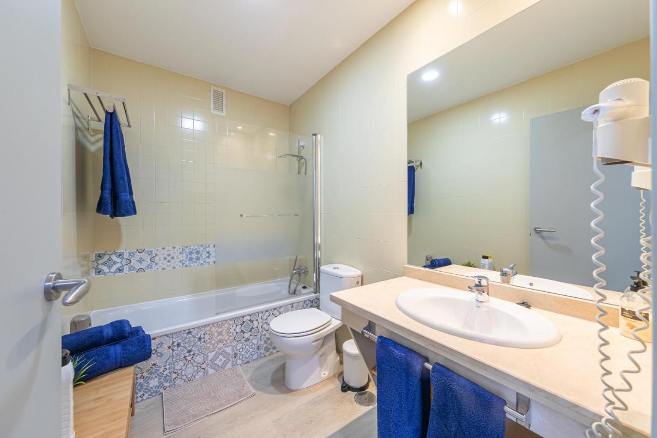Apartment With Free Parking And Pool Бормухос Экстерьер фото